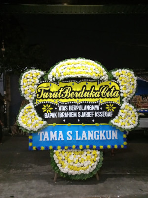 Papan Bunga Duka di Kandangan